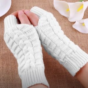 Fingerless Knit Gloves in White Color